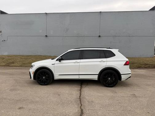 2021 Volkswagen Tiguan 2.0T SE
