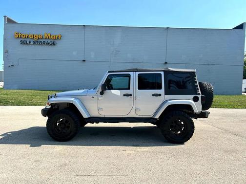 2012 Jeep Wrangler Unlimited Sahara