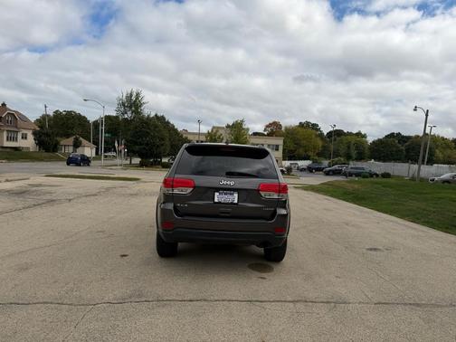 2017 Jeep Grand Cherokee Laredo