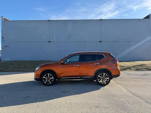 2019 Nissan Rogue SV