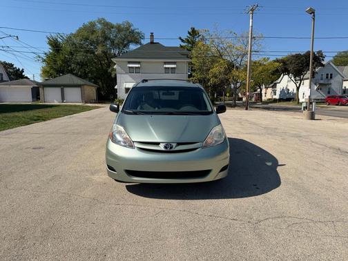 2010 Toyota Sienna CE