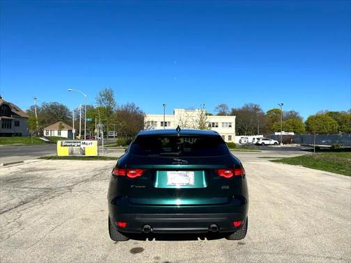2018 Jaguar F-PACE 25t Premium