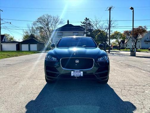 2018 Jaguar F-PACE 25t Premium