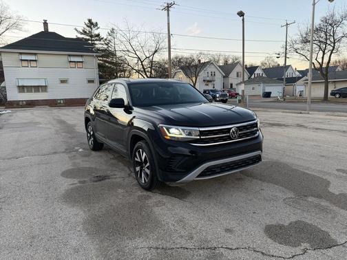 2021 Volkswagen Atlas Cross Sport 2.0T SE