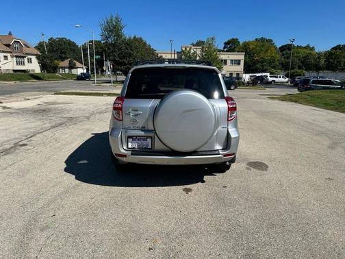 2010 Toyota RAV4 Limited