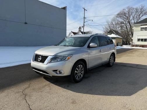 2015 Nissan Pathfinder SV