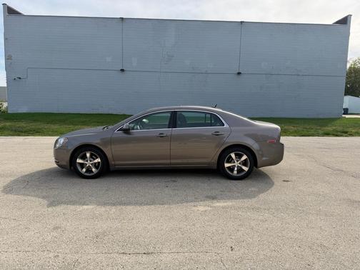 2011 Chevrolet Malibu 1LT