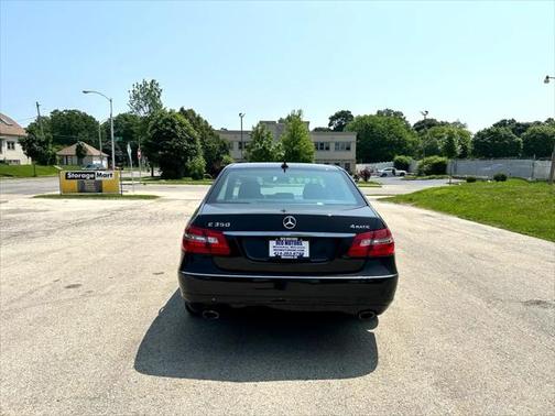 2011 Mercedes-Benz E-Class 4MATIC