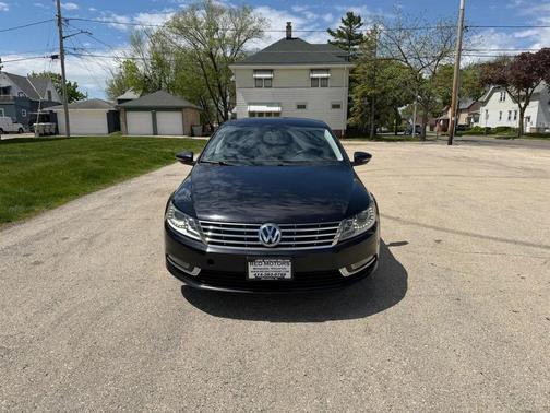Deep Black Metallic 2013 Volkswagen CC 2.0T Sport Plus