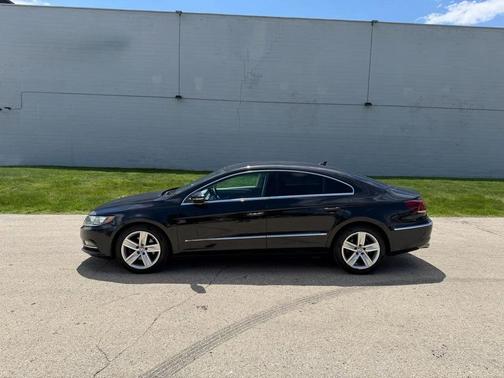 Deep Black Metallic 2013 Volkswagen CC 2.0T Sport Plus