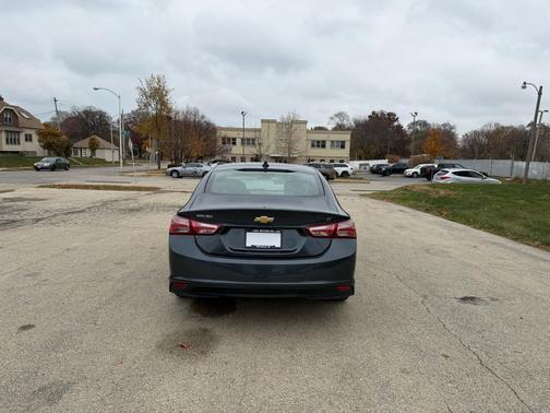 2020 Chevrolet Malibu FWD LT