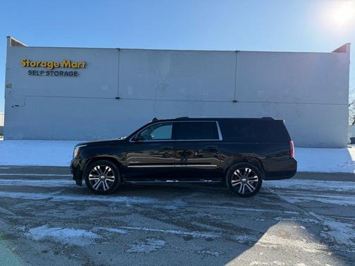 2017 GMC Yukon XL Denali