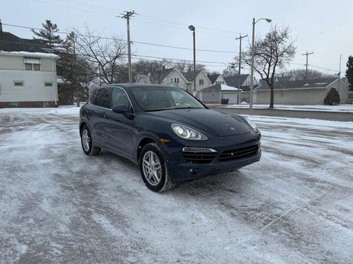 2012 Porsche Cayenne Cayenne S Hybrid