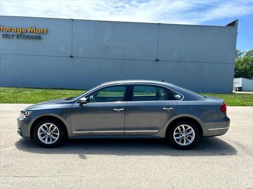 2016 Volkswagen Passat 1.8T S