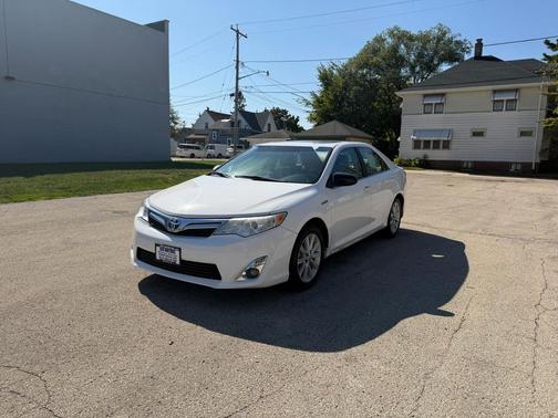 2014 Toyota Camry Hybrid XLE