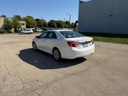 2014 Toyota Camry Hybrid XLE