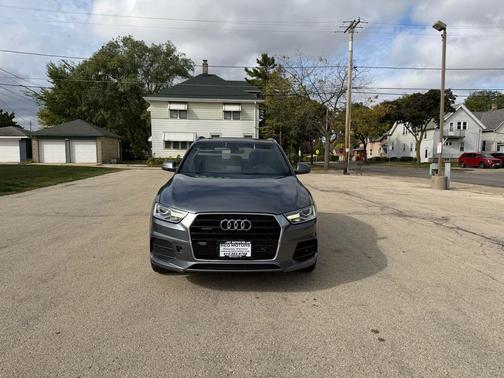 2017 Audi Q3 2.0T Premium Plus