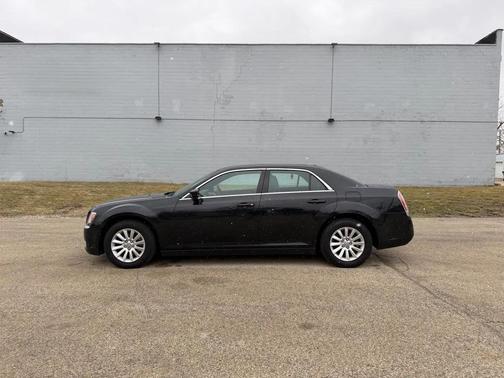 2013 Chrysler 300 S