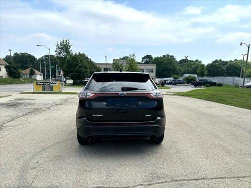 2018 Ford Edge SE