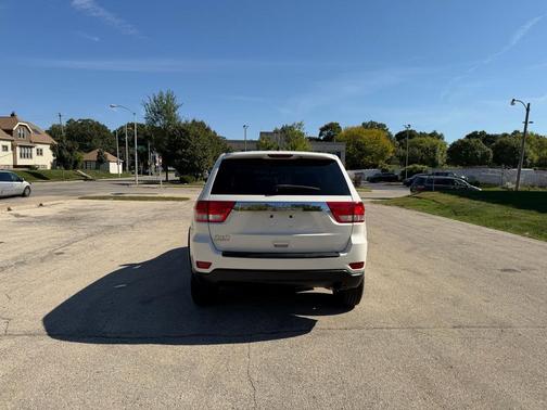2012 Jeep Grand Cherokee Laredo