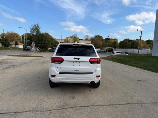 2018 Jeep Grand Cherokee Laredo E