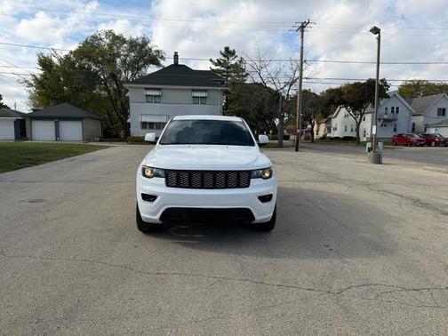 2018 Jeep Grand Cherokee Laredo E