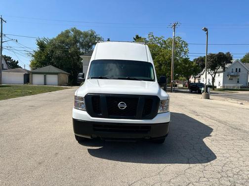 2014 Nissan NV Cargo NV2500 HD SV V6