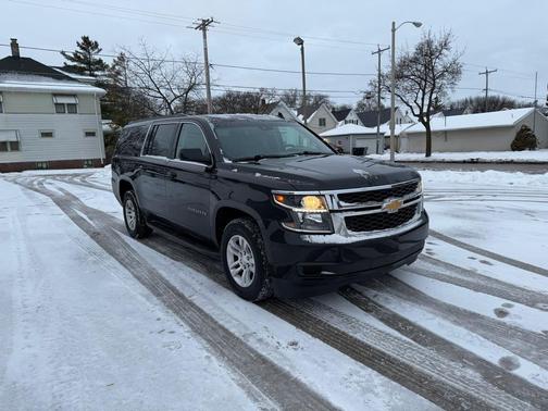 2019 Chevrolet Suburban LT