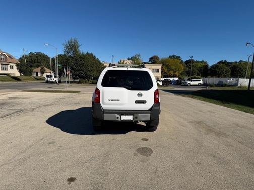 2011 Nissan Xterra S