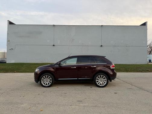 2011 Lincoln MKX Base