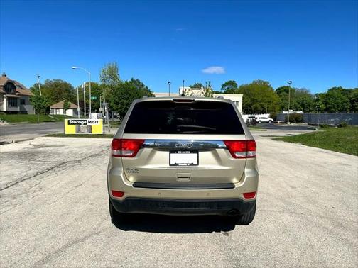 2011 Jeep Grand Cherokee Laredo