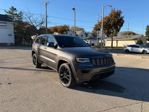 2020 Jeep Grand Cherokee Altitude