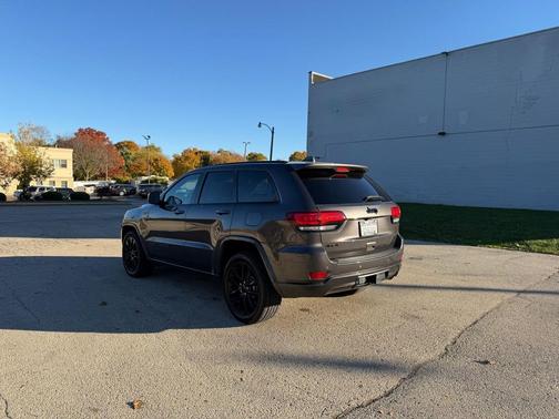 2020 Jeep Grand Cherokee Altitude