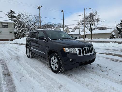 2012 Jeep Grand Cherokee Laredo