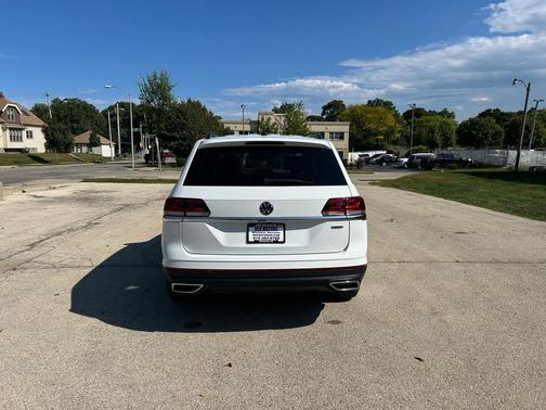 2021 Volkswagen Atlas S