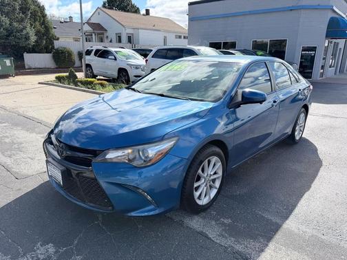 2017 Toyota Camry SE