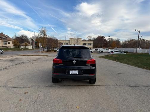2012 Volkswagen Tiguan S
