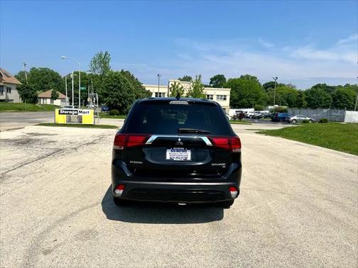 2019 Mitsubishi Outlander SE