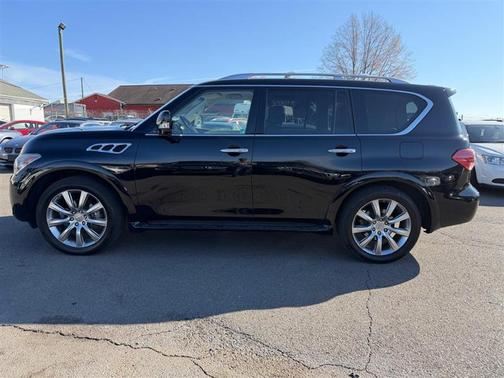 2011 INFINITI QX56 Base