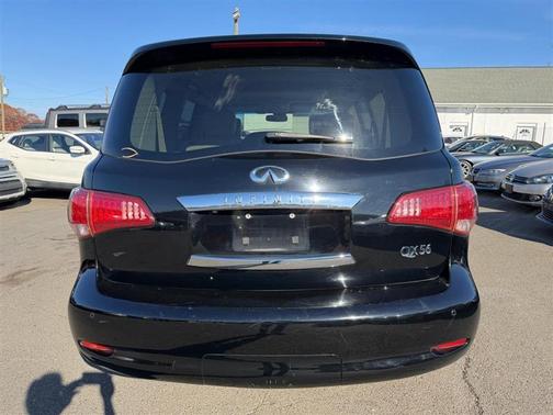 2011 INFINITI QX56 Base