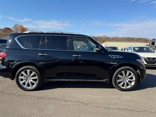 2011 INFINITI QX56 Base