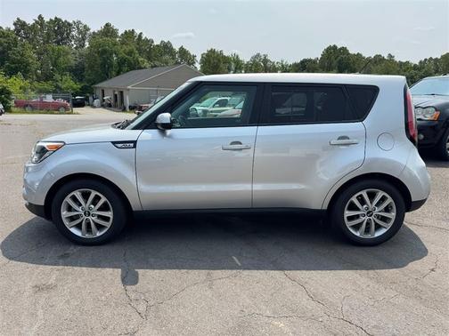 2019 Kia Soul +