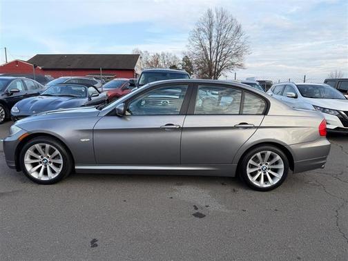 2011 BMW 328 i