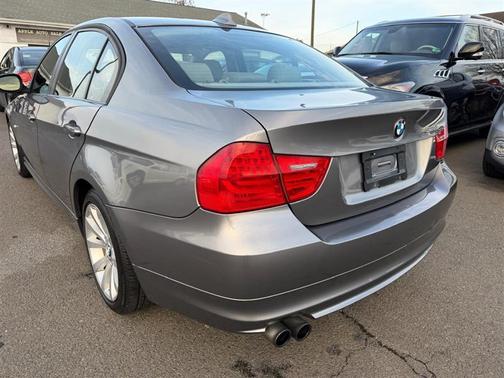 2011 BMW 328 i