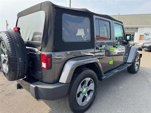 2017 Jeep Wrangler Unlimited Sahara