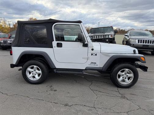 2004 Jeep Wrangler X