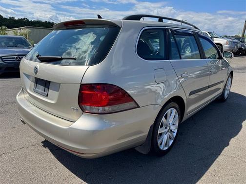 2013 Volkswagen Jetta SportWagen TDI