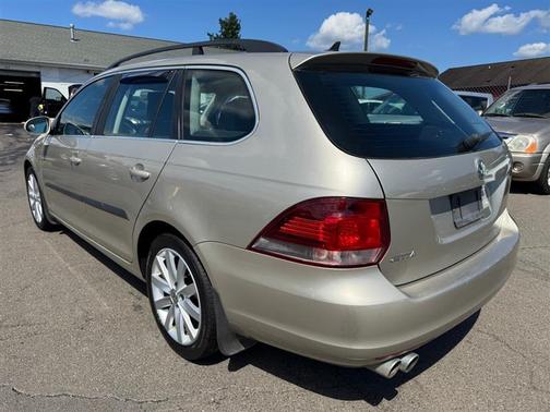 2013 Volkswagen Jetta SportWagen TDI