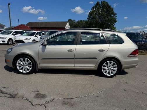 2013 Volkswagen Jetta SportWagen TDI