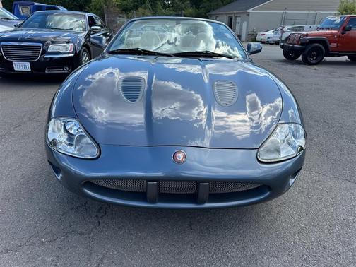 2000 Jaguar XKR 